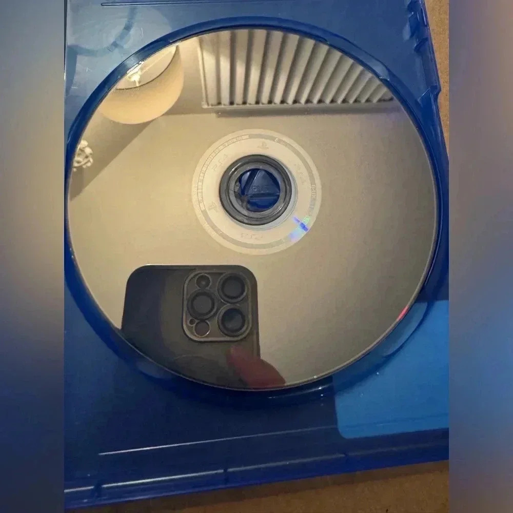 Sony PlayStation FIFA‎ 22 PS4 PAL CD - Picture 2 of 3